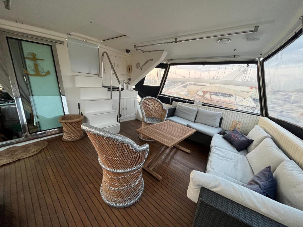 Navi Yacht A Sete, 2 A 8 Couchages, Privatif Hotel Exterior photo