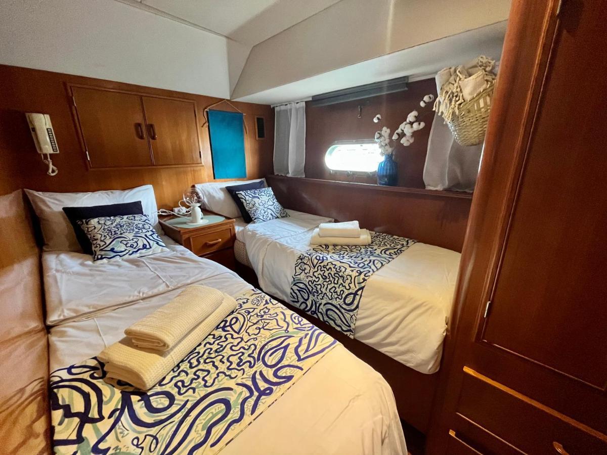 Navi Yacht A Sete, 2 A 8 Couchages, Privatif Hotel Exterior photo