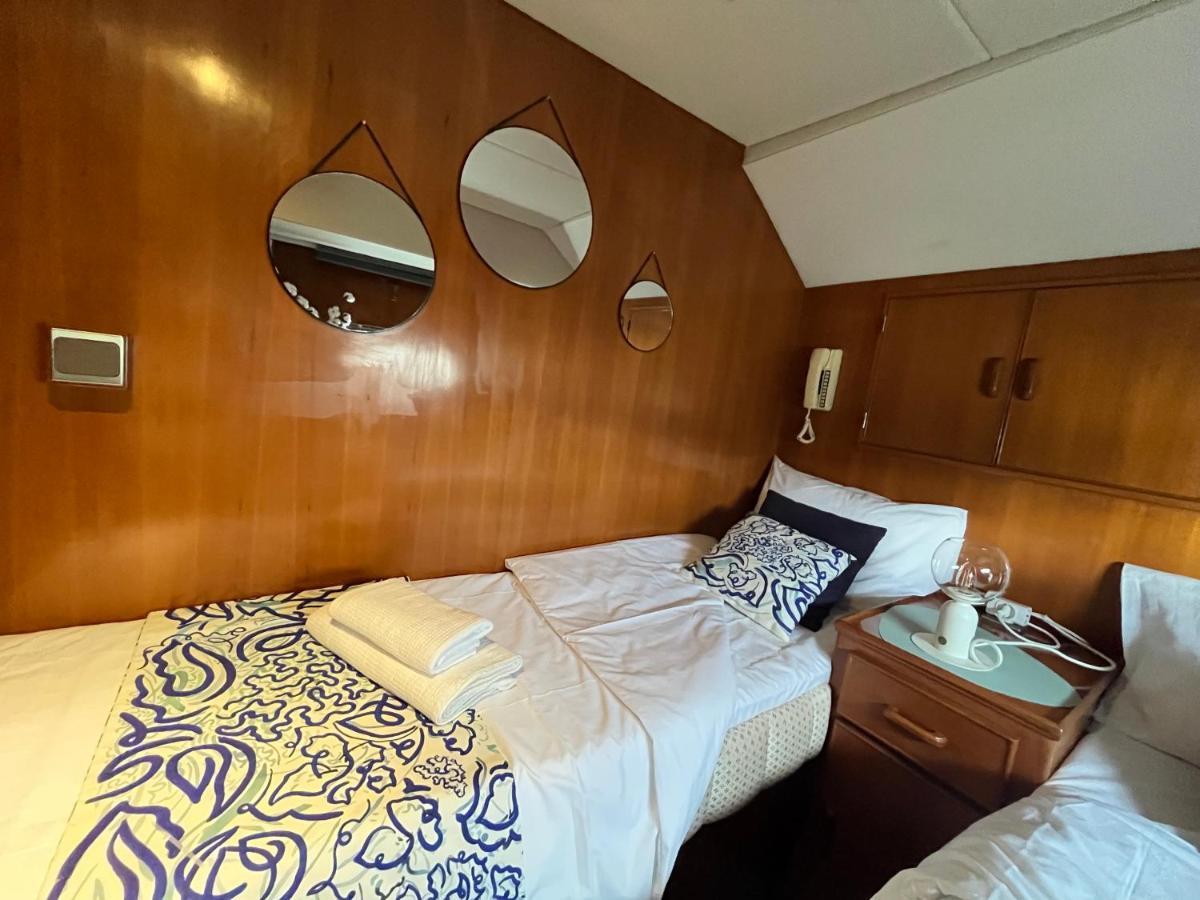 Navi Yacht A Sete, 2 A 8 Couchages, Privatif Hotel Exterior photo